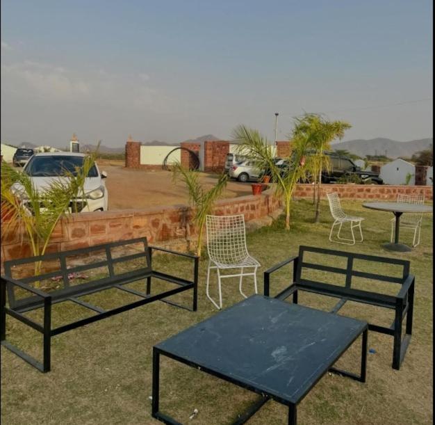 Shrigo Mount Down Resorts, Mount Abu Kivarli Ngoại thất bức ảnh